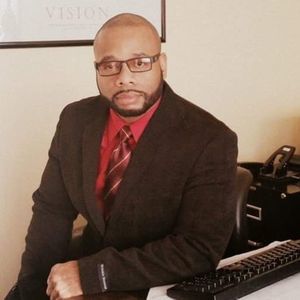 Meet your Posher, Eman